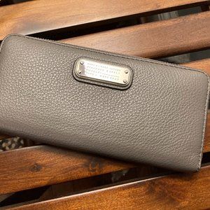 Marc By Marc Jacobs Continental Wallet